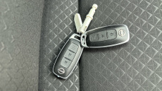 Nissan Juke 1.6 Hybrid N-Connecta 5dr Auto Hybrid Hatchback